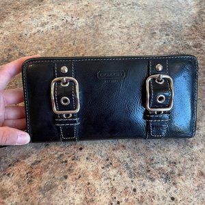 Coach Wallet / Clutch